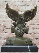 American eagle und - american, handschlag
