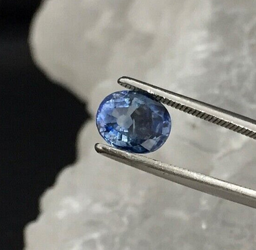 Wertvoller loser blauer saphir - wertvoller,