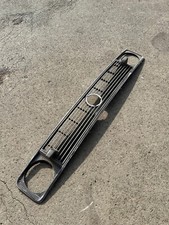 VW T3 BUS Kühlergrill für runde SW mit SRA Scheinwerferreinigungsanlage orig VW