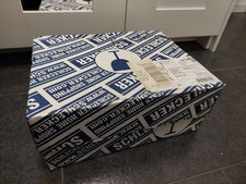 Versandkarton Schlecker.com