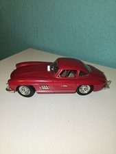 Modellauto 1:18 Mercedes 300