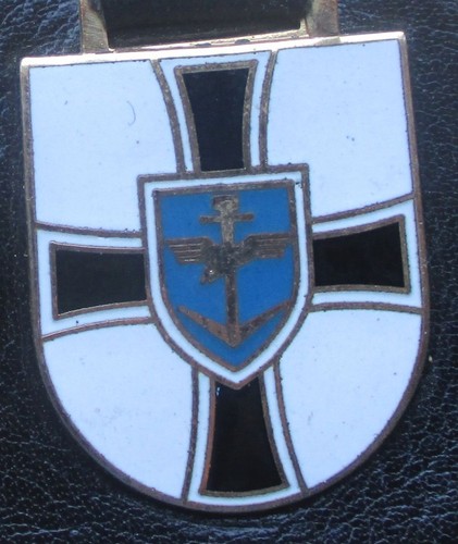 Brustanhänger