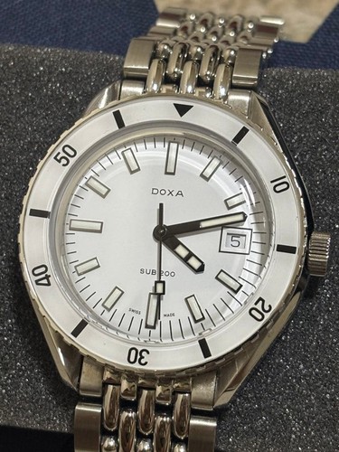 Doxa sub2 200 white - white, pearl