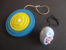 DDR-Spielzeug, 2 originale