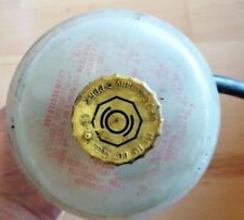 Org. Audi A4 B5 Ausgleichsbehälter Bremsflüssigkeitsbehälter 8E0611301 Behälter 