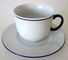 1x Kaffeetasse mit Untertasse