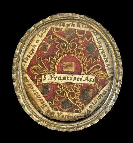 Klosterarbeit reliquie