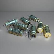8 Stück - 10uF 250V axial -