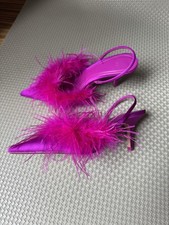 ZARA Sandalen Rosa Stoff mit Federn EU 37