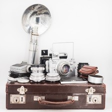 Makina III Schrank mit 4 Objektiven und viel Zubehör