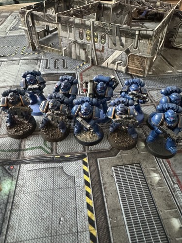 Space marines x squad - -,