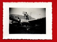 Foto Jagdflugzeug Staffelabzeichen Hand Straubing ? Kennung am Flügel Beute ?