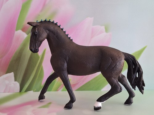 Schleich hannoveraner wallach - hannoveraner,