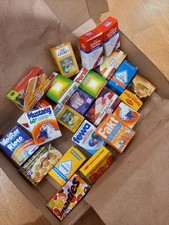 22 Päckchen Lebensmittel für