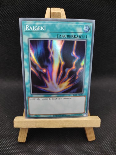 Raigeki super rare - yu-gi-oh,