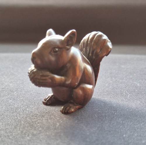 Netsuke ein schönes und - netsuke,,