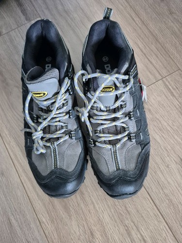 Tracking schuhe neu - gr.44,