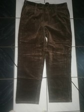 Westbury Herrencordhose in der