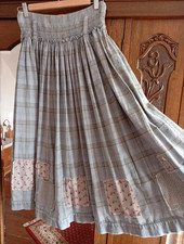 Ewa I Walla Rock Farbe Dim