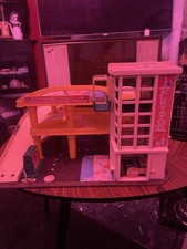 Vintage Fisher Price Parkhaus