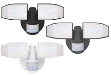 LED Strahler Flutlicht mit 3x C-Batterie Bewegungsmelder Schwenkbar Wasserfest