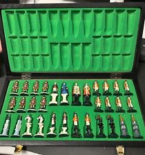 Antikes Schachspiel mit handbemalten Zinnfiguren