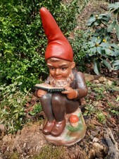 Gartenzwerg Zwerg Bücherwurm