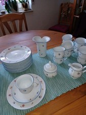 Kaffeeservice für 12