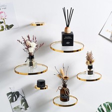 Wandregal aus Metall und Glas