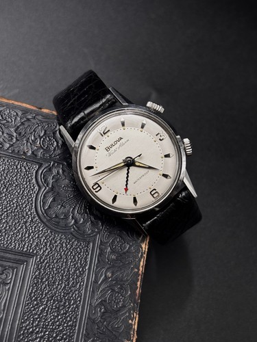 Bulova wrist alarm rare - alarm, rare!