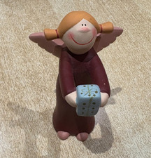 Gilde Engel Rot mit Geschenk