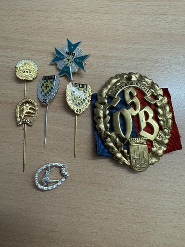 Anstecknadeln konvolut kb - anstecknadeln,
