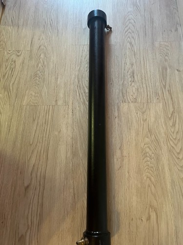 Rohr mit zwei endfenstern - zwei,