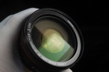 Canon EF 24-70mm F/2.8 L II