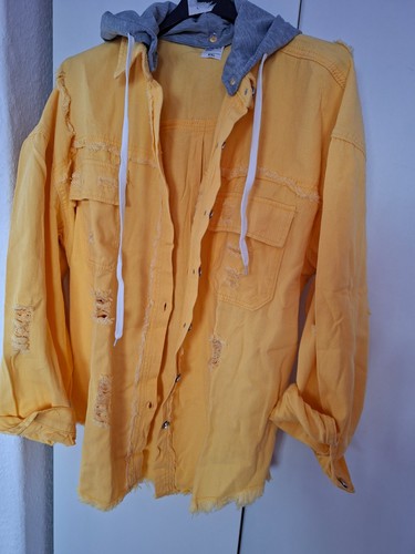 Damenjacke mit kaputze neu - mit,