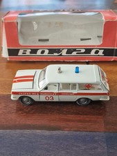 Russisches Spielzeugauto 1:43  Krankenwagen
