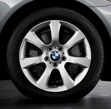 4 Orig BMW Winterräder Styling 330 245/45 R18 100V 5er F10 F11 6er F12 F13 F06 6