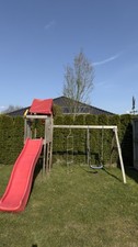 Kinderschaukel - Rutsche - Spielturm