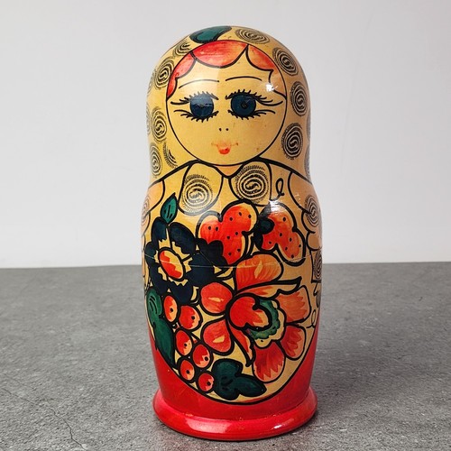 Matroschka babuschka - matroschka,