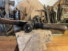 Altes Windeisen m. Holzgriffen Schneideisen Werkzeug Vintage Gewindebohrer ANTIK