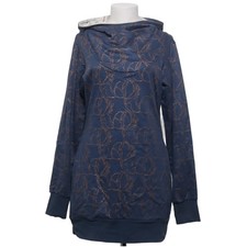 Ken Panda, Kapuzenkleid