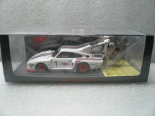 Porsche 935 Martini, Spark