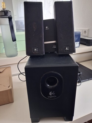 Logitech x240 1 - logitech,
