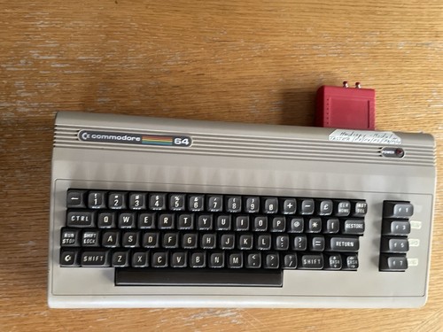 Commodore c64g brotkasten - 64,