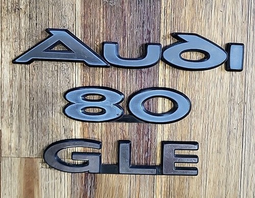 Audi gle schriftzug - 80, /