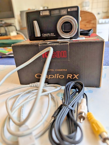 Ricoh capilo digital camera - rx,