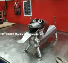 Handarbeit Schrott Metall