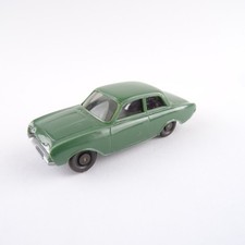 Wiking 1/87 Ford 17M Badewanne diamantgrün 1960er Jahre