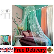 Eleganter grüner Betthimmel