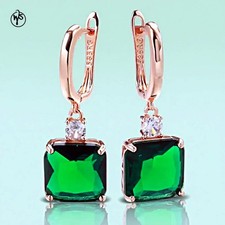 Ohrringe mit Grünem Zirkonia